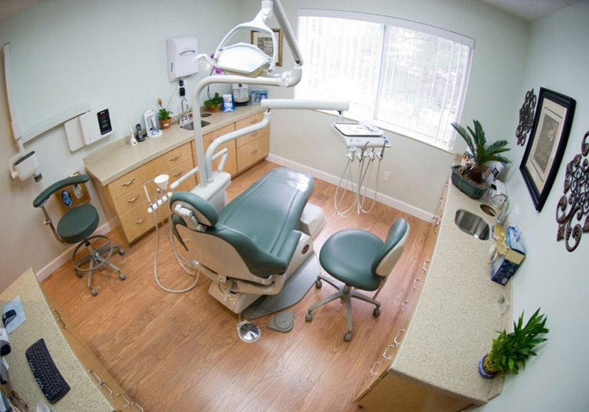Dentist in Bridgeport